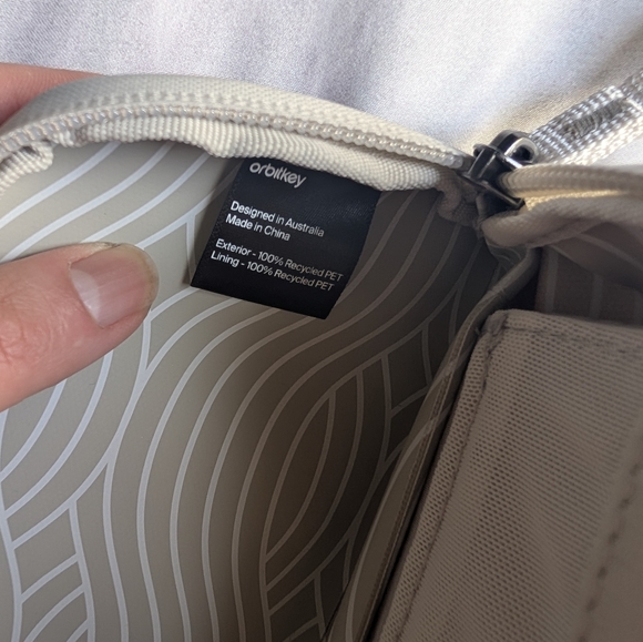 NWT KonMari by Orbitkey Pencil Case - Picture 7 of 11